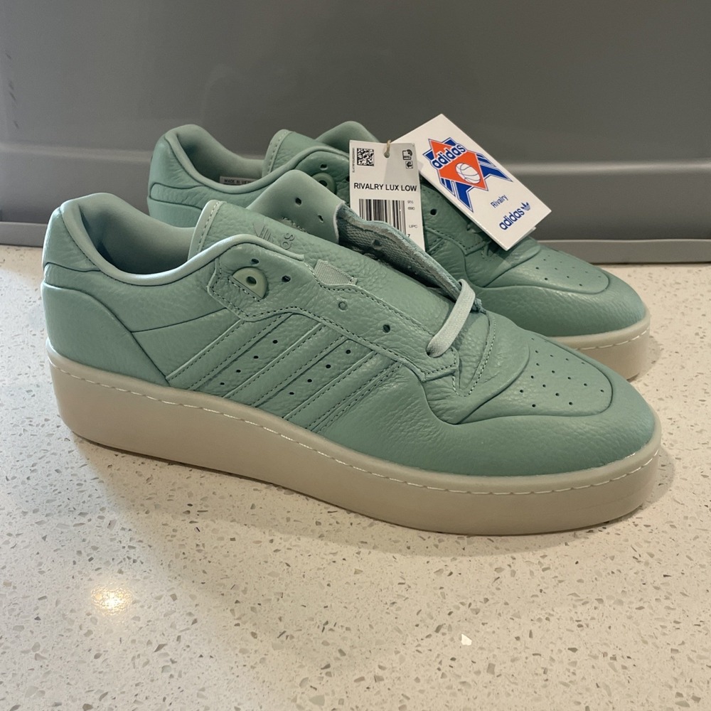 adidas Originals Rivalry Lux Low‎ - Men's 10/ Women's 11 (Green/White/Green)